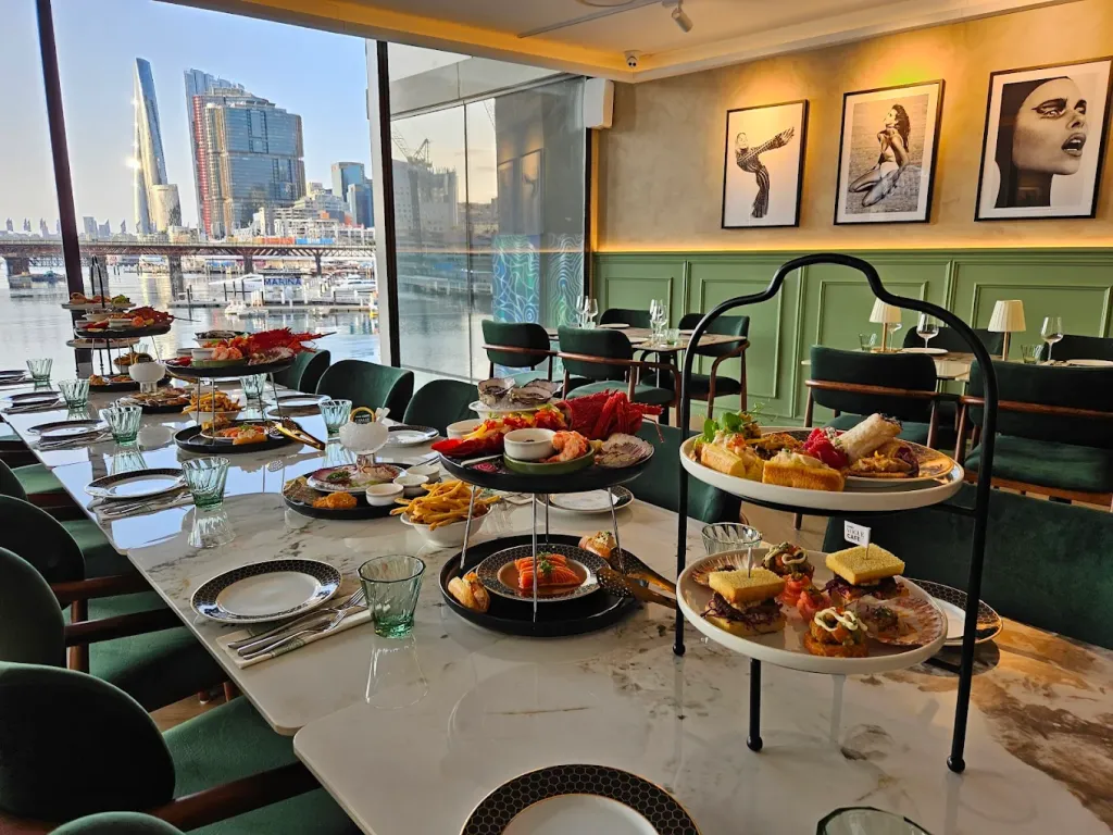 Vogue Cafe Darling Harbour image 3